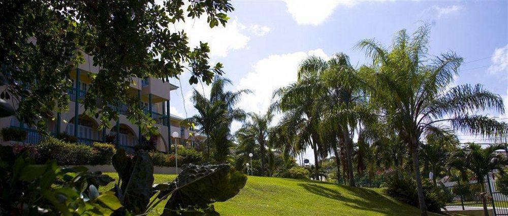 Cardiff Hotel And Spa Runaway Bay Exteriör bild