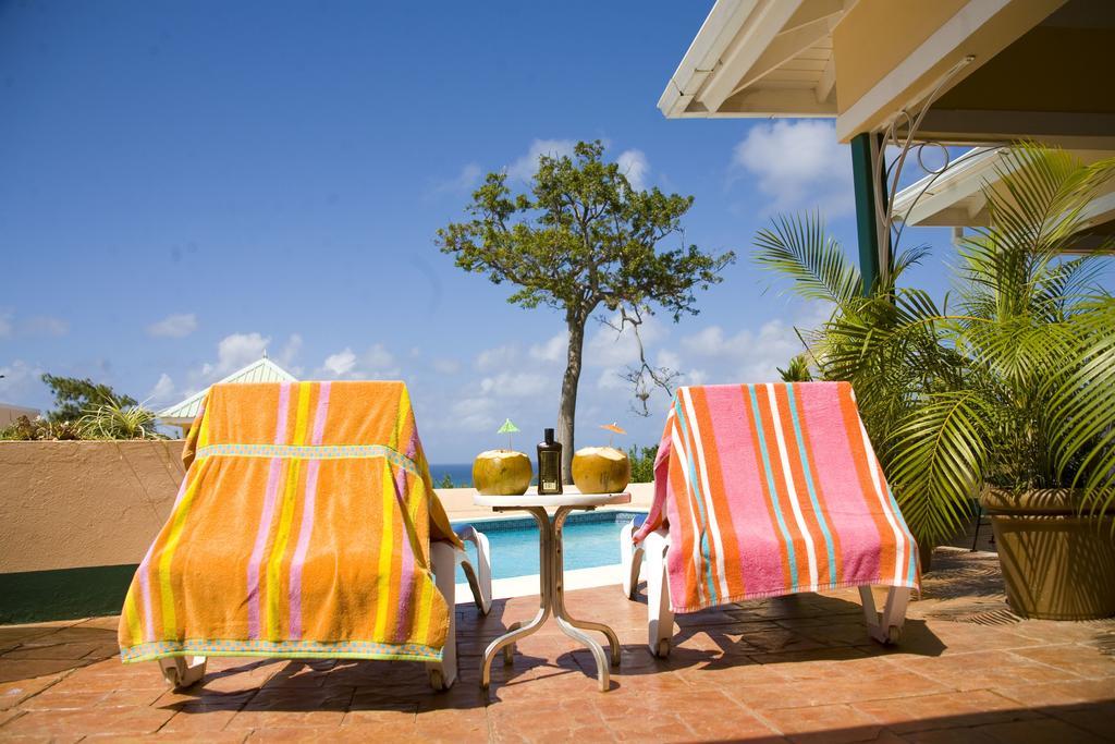 Cardiff Hotel And Spa Runaway Bay Exteriör bild