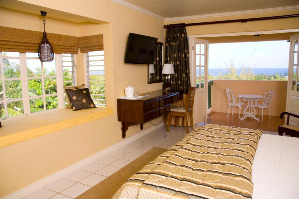 Cardiff Hotel And Spa Runaway Bay Exteriör bild