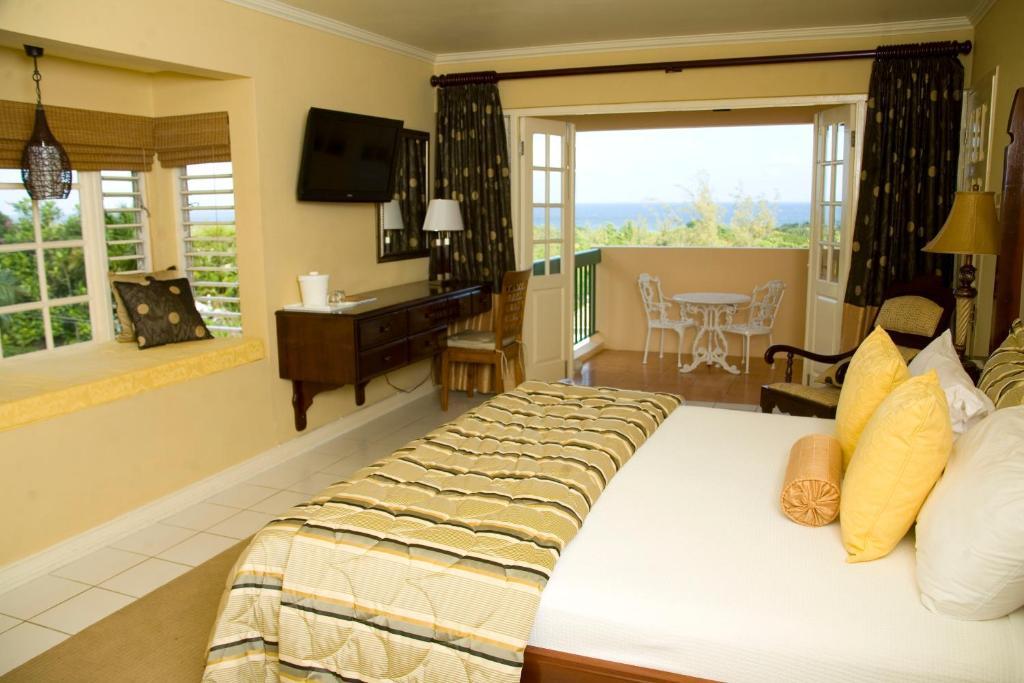 Cardiff Hotel And Spa Runaway Bay Exteriör bild